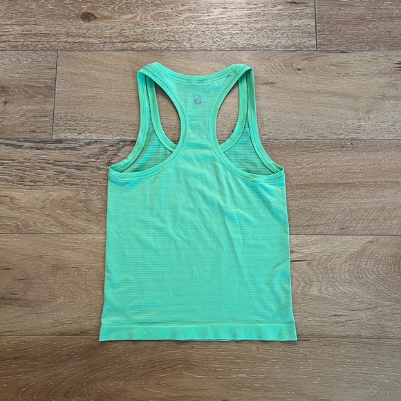Lululemon swiftly tank - Picture 2 of 3
